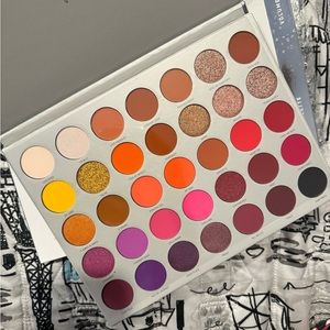 Jaclyn Hill X Morphe Eyeshadow Palette